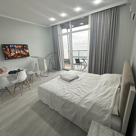 Bi Residence Sea View Luxury Batumi Exterior foto